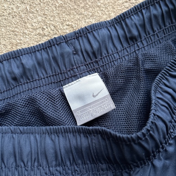 Nike Dark Blue Pants with White Detailing - Picture 7 of 10